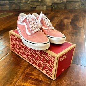Vans Old School Shoes NWT